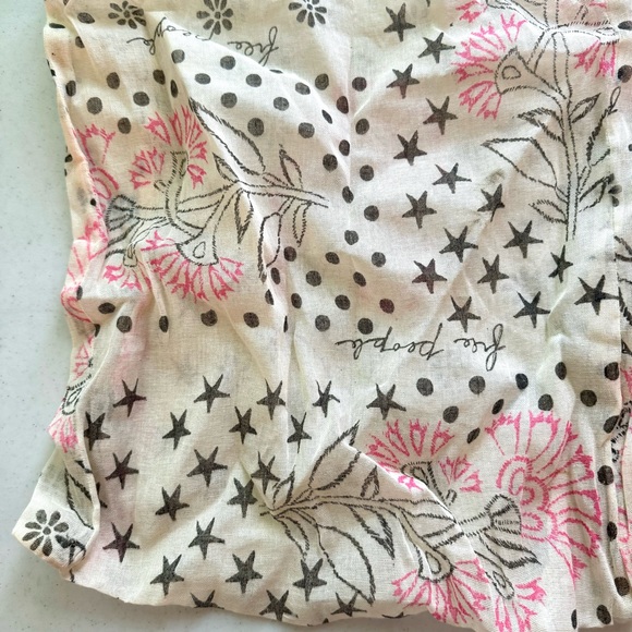 Free People Floral Printed Woven Tote Bag Bundle Orange & Cream 2 Pack - Picture 7 of 9